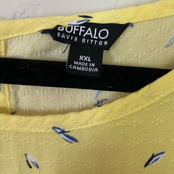 Buffalo David Bitton Yellow Front Tie Top Size XXL - Picture 4 of 6